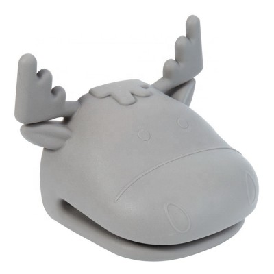 Deer Shape Heat Resistant Silicone Oven Glove Cooking Pinch Mitts