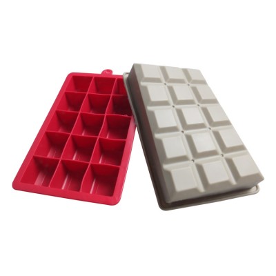 BPA Free Easy Release Set of 2 silicone ice cube tray mould with 15 square shape